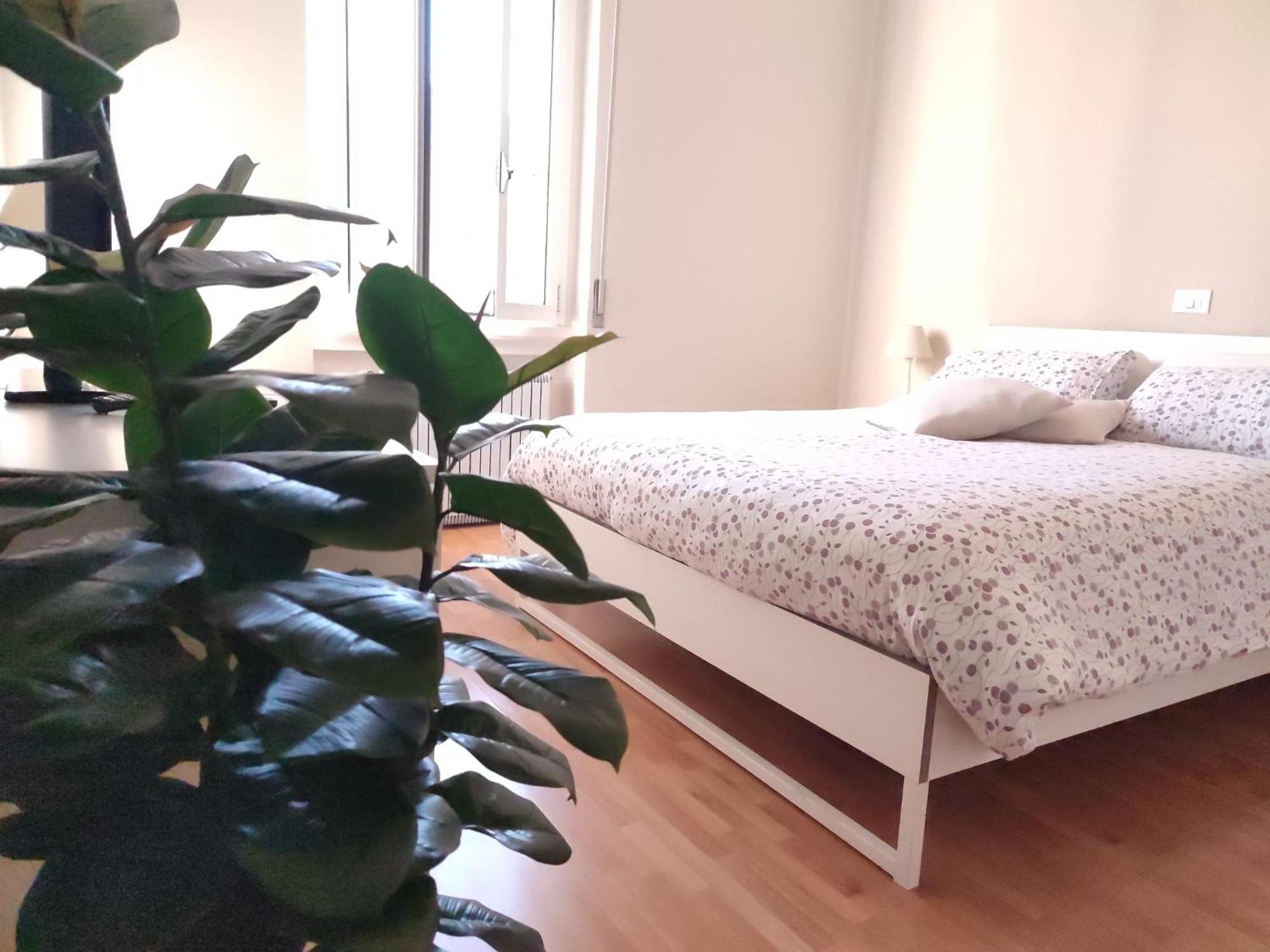 2 Bedroom Gem Near Milano Centrale Fast Wi Fi Kademy House Exterior photo